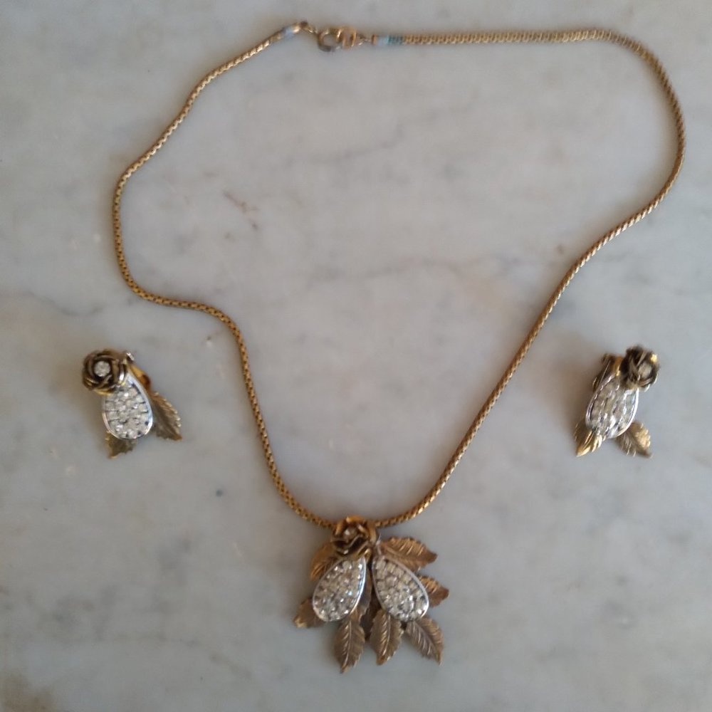 Vintage Statement Necklace and Clip-on Earring Set